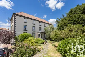 Apartment at Saint-Beauzire (63360)