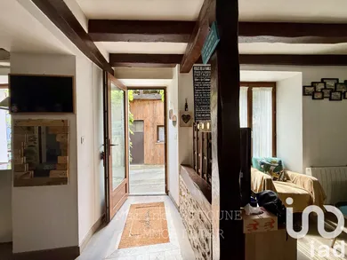 Maison à La Ville-du-Bois (91620)