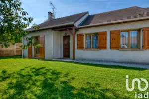 Maison traditionnelle à Trilport (77470)