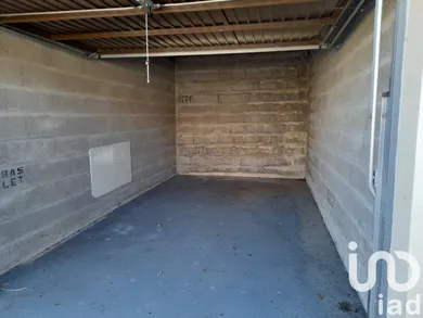 Garage à Anglet (64600)