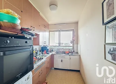 Apartment in Paris (75012)