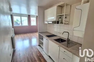 Studio at Noisy-le-Sec (93130)