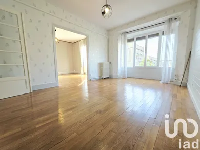 Apartment in Charleville-Mézières (08000)