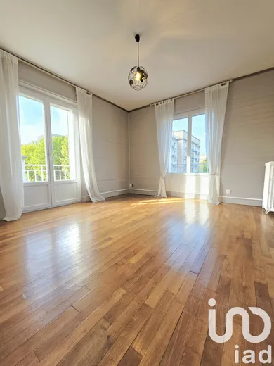 Apartment in Charleville-Mézières (08000)