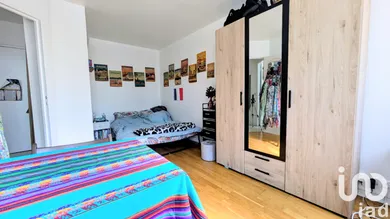 Studio à Saint-Denis (93200)