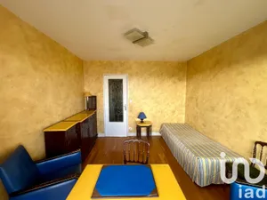 Studio à Courbevoie (92400)