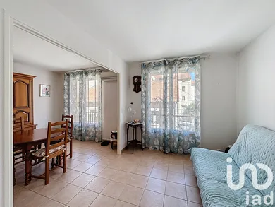 Apartment in Béziers (34500)