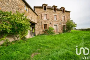 Maison de campagne à Villefranche-de-Panat (12430)