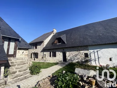Traditional house in Saint-Étienne-aux-Clos (19200)