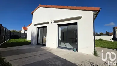 Maison à Saint-Beauzire (63360)