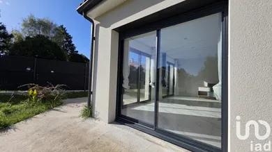 Maison à Saint-Beauzire (63360)