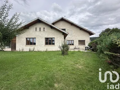 House at Les Fins (25500)