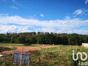 Building plot in Parigny (42120)