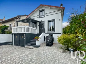 Traditional house at Montfermeil (93370)