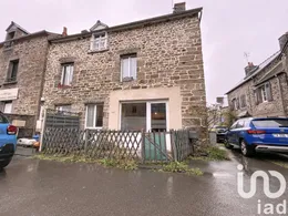 Immeuble à La Ville-ès-Nonais (35430)