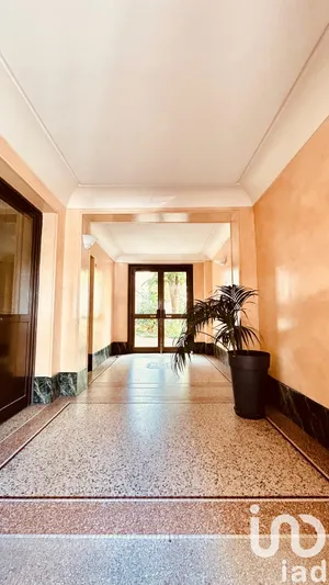 Appartement à COURBEVOIE (92400)