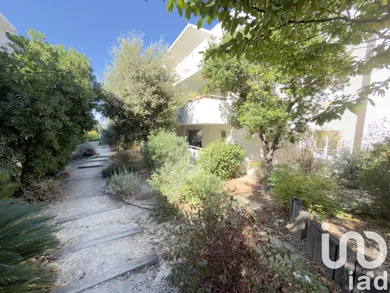 Apartment in Boujan-sur-Libron (34760)