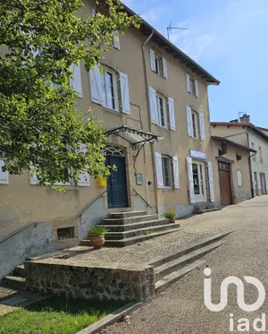 Maison de ville à Saint-Laurent-sur-Gorre (87310)