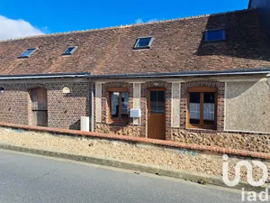 Maison de village à La Bazoche-Gouet (28330)