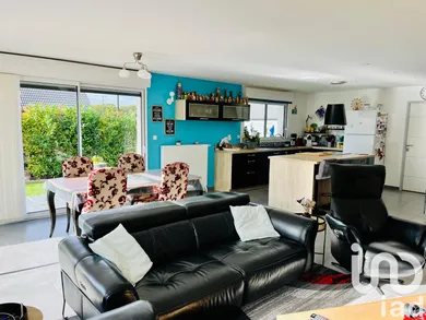 Maison à Moncheaux (59283)