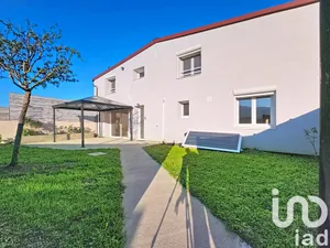 Maison à Saint-Julien-Molin-Molette (42220)