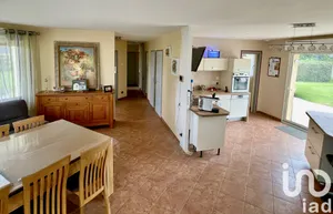 Maison de campagne à Hornoy-le-Bourg (80640)