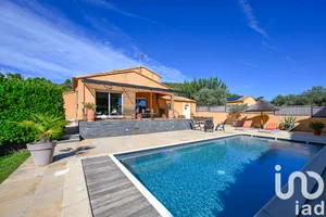 Traditional house in Corbières-en-Provence (04220)