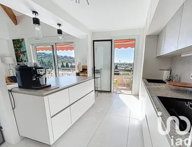 Appartement à Sainte-Maxime (83120)