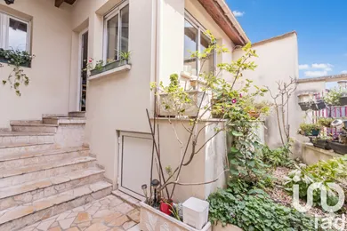 Townhouse at Carrières-sur-Seine (78420)