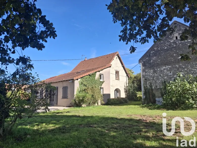 Maison 6 pièces 158 m² · à Neuvy-sur-Loire · 158 m² · 184 000 €