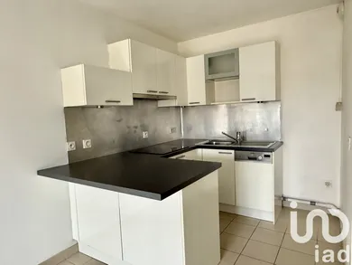Appartement à Paray-Vieille-Poste (91550)