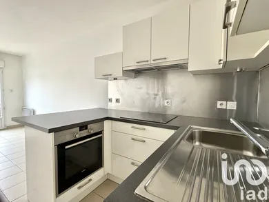 Appartement à Paray-Vieille-Poste (91550)