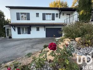 Maison traditionnelle à Ecully (69130)