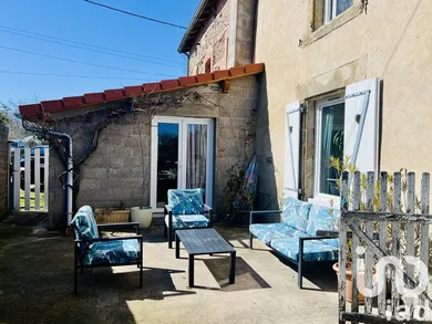 Maison à Orléat (63190)