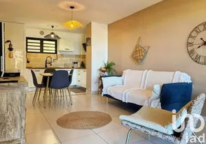 Apartment at Saint-Paul (97434)