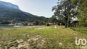 Terrain à bâtir à Noyarey (38360)