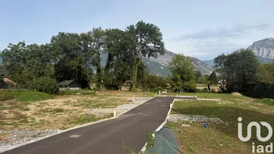 Terrain à bâtir à Noyarey (38360)