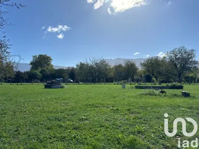 Terrain à bâtir à Tullins (38210)
