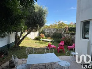 Townhouse at Nantes (44300)