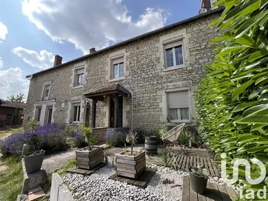 House at Jessains (10140)