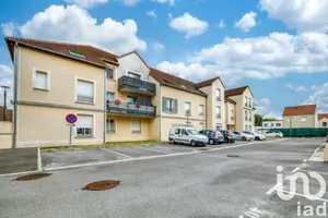 Apartment in Neufmoutiers-en-Brie (77610)
