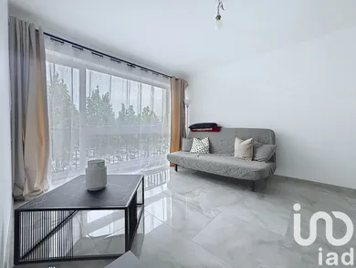 Apartment at Épinay-sous-Sénart (91860)