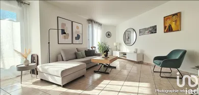 Appartement à Pontault-Combault (77340)