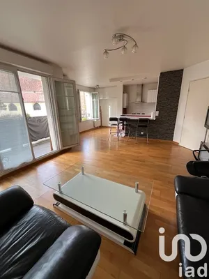 Apartment at Villeneuve-le-Roi (94290)