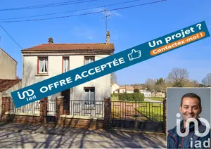 Traditional house at Saint-Martin-des-Noyers (85140)