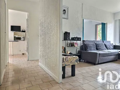 Apartment in Toulon (83200)