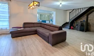 House at Flins-sur-Seine (78410)