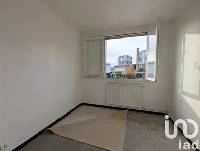 Apartment in Clamart (92140)