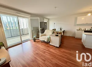 Apartment in Cenon (33150)