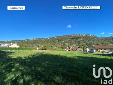 Building plot in Saint-Pierre-de-Curtille (73310)